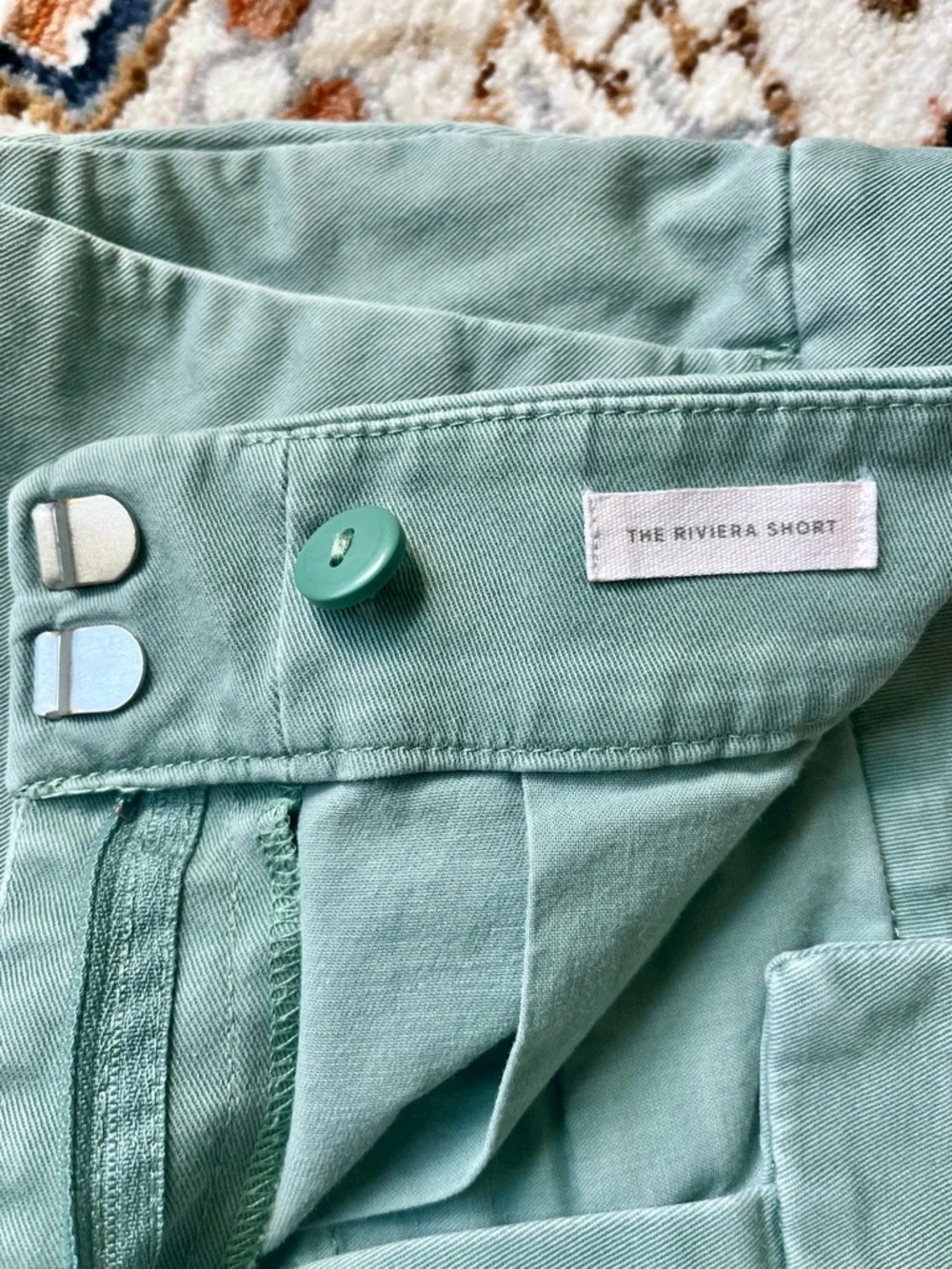 LOFT Shorts Light Green The Riviera Short Chino Pockets Women’s Size 2 - Picture 3 of 8
